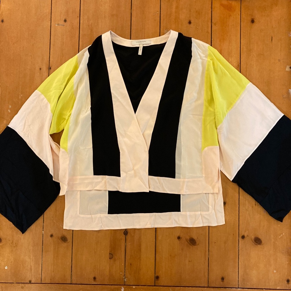 Bcbg maxazria black, yellow & cream kimono jacket